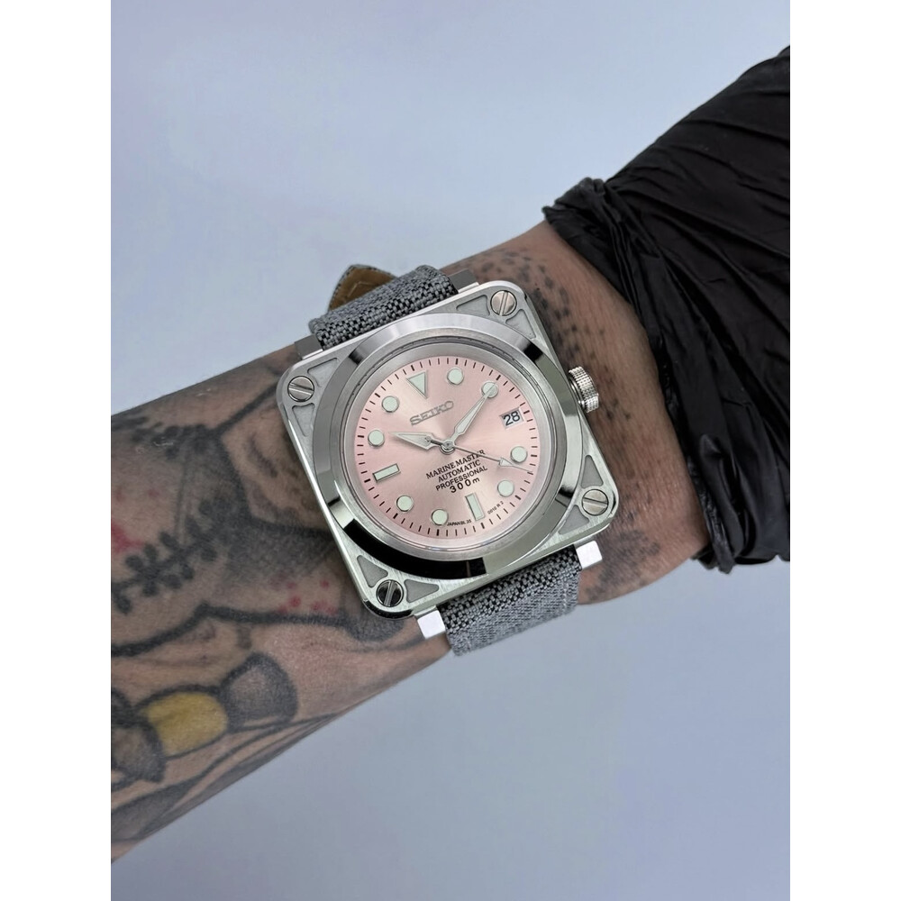 Custom Seiko Mod • Ash Pink Silver BR03 on Grey Sailcloth • 42mm